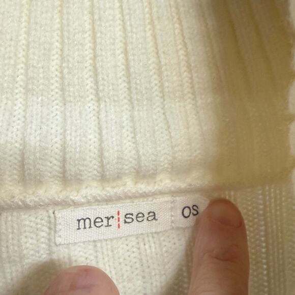 Mersea New Yorker Cozy Cream Turtleneck Sweater One Size - Picture 7 of 7